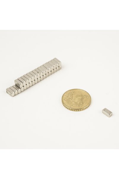 Magnitech Ορθογώνιος Μαγνήτης Νεοδυμίου 8x4x3mm Δύναμη Έλξης 900gr