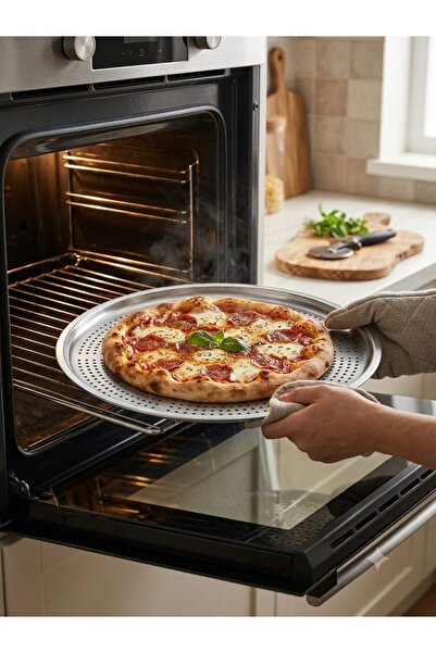 KONTEF Paslanmaz Çelik Delikli Pizza Tepsisi 28 cm - Pişirme Ve Sunum Tepsisi...