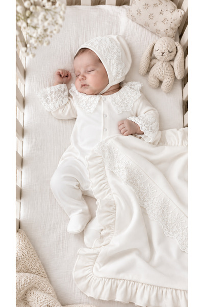 lisaloom baby & kids Elisa Premium Lace Newborn 3-Piece Hospital Release Set ...