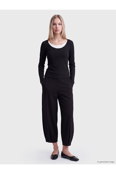 LC Waikiki Özmarka New Season Black Soft Touch Women's Sweatpants with Elasti...