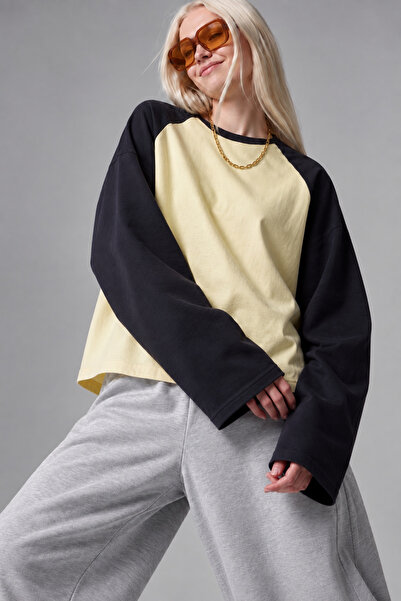 CrepTekstil Kadın Çift Renkli Reglan Kollu Bisiklet Yaka Uzun Kollu Oversize ...