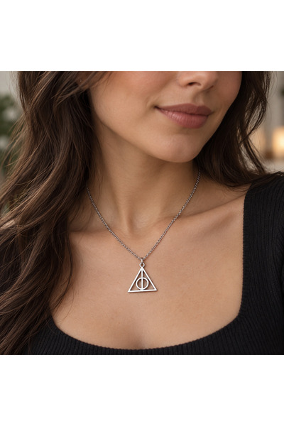 HER ŞEY NOTA www.herseynota.com Silver Color Necklace with Triangle and Circl...