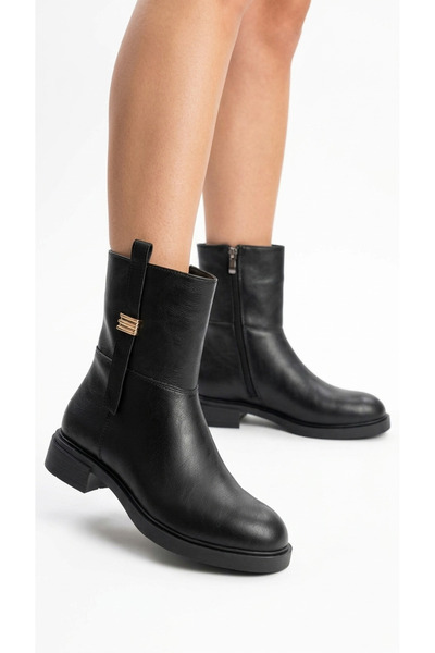 Limeo Women's Leather-Look Short Heeled Casual Boots with Metal Accessories