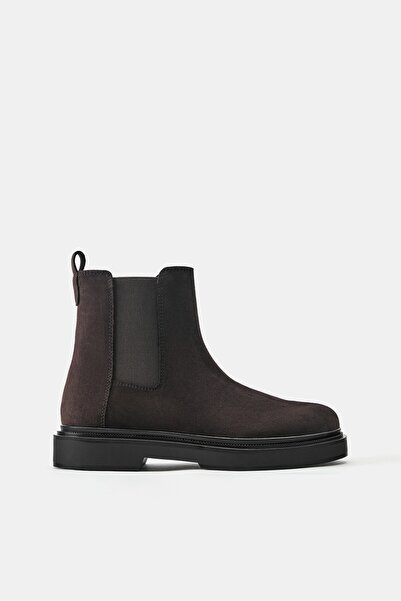 Pull & Bear Chelsea bot