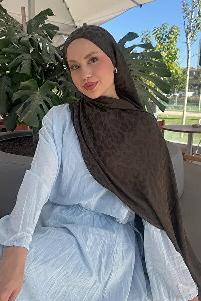 Madame Polo شال جاكار الفاخر بنمط الفهد - كاكي