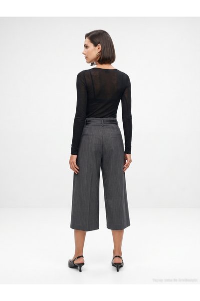 Dilvin 72806 Slim Belted Wide Leg Bermuda Shorts