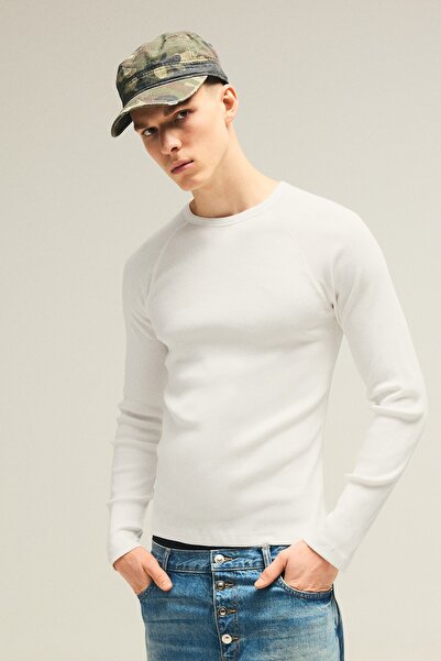 Bershka Uzun kollu slim fit tişört