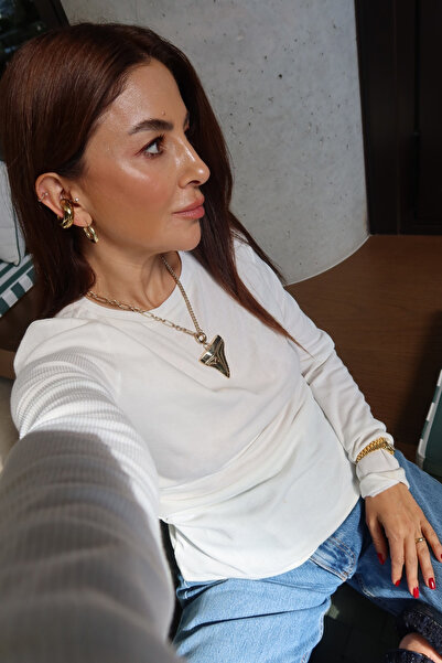 Özge Özgenç Ö.Ö Yanı Büzgülü Fitilli Bluz