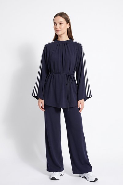 zenne Stripe Detailed Suit 202703 - Dark Blue