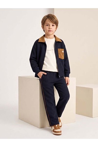 Zekids Σετ μπλουζάκι και παντελόνι για αγόρια σε μπλε ναυτικό χρώμα με φερμουάρ