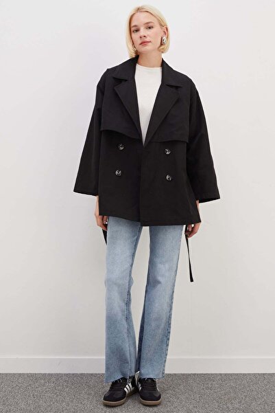 Fulla Moda Pelerinli Kuşaklı Geniş Kol Oversize Trençkot