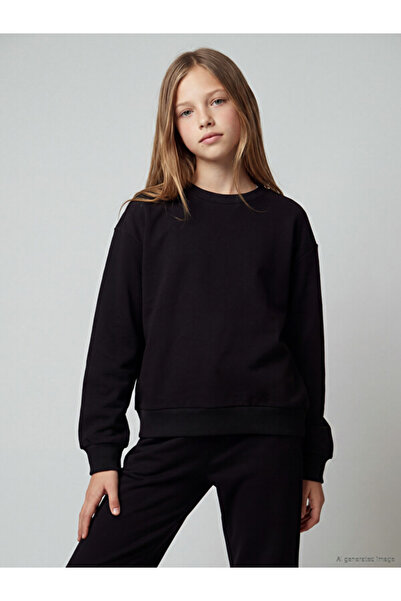 LC Waikiki Zero Roba Collar Girl's Thick Sweatshirt from Uzg Store for Style ...