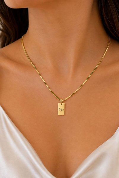 925 Ayar Orijinal Gümüş Kişiselleştirilmiş Mini Dikdörtgen İsim Kolye – Minimalist 14 Ayar Altın Kaplama Gold Renk