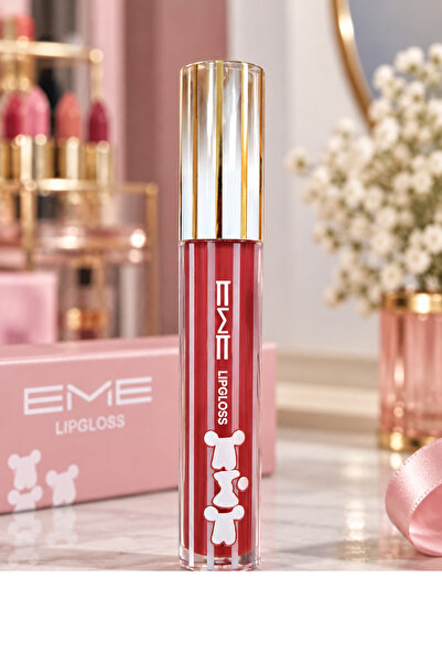 KWK Lipgloss with a Glamorous Red Shade, Giving Lips a Shiny and Elegant Appe...