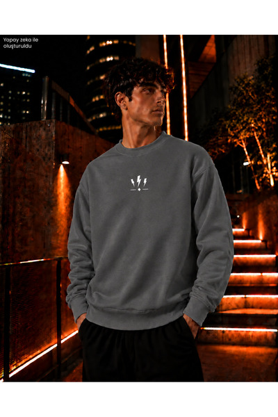 caddekombin Men's Minimal Lightning Lightning Detail Crew Neck Casual Regular...