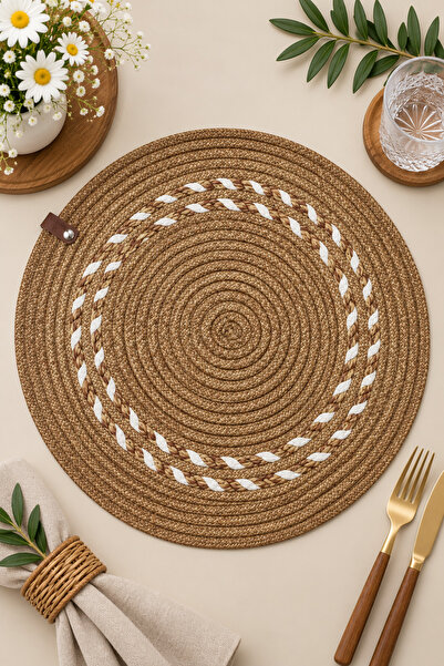 MaVaux Decorative Single Placemat Flat Model Round American Service Placemat ...