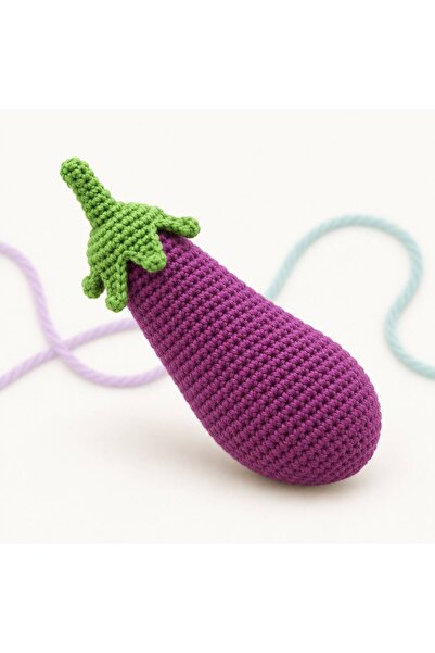 Patlıcan - El Örgüsü Kedi ve Köpek Oyuncağı, Amigurumi