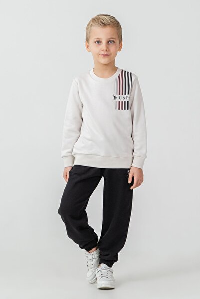 U.S. Polo Assn. طقم أولاد من 4-14 سنة مرخص من US Polo Assn - تاكول تاش