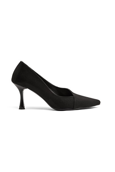 PELLEVA Kadın Sivri Burun 8 cm Yeni Trend Topuklu Kapalı Stiletto Tam Kalıp K...