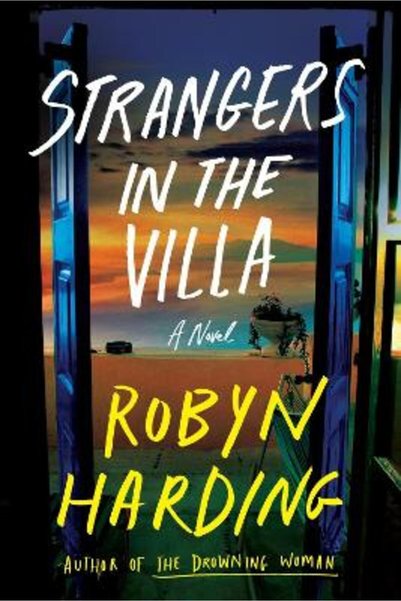 Grand Central Publishing Strangers in the Villa