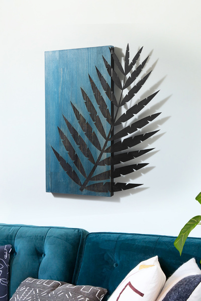 DEKORENZO Salon Duvar Süsü Palmiye Yapraklı Ahşap 50x57,5 cm Mavi