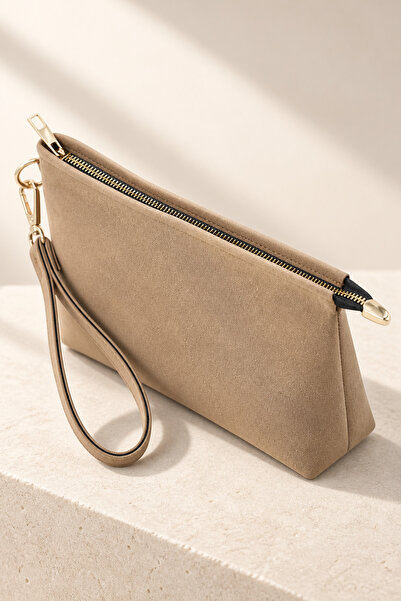 imkaya Bej Kadın El Çantası – Süet Dokulu, Bilek Askılı, Gold Detaylı Clutch ...