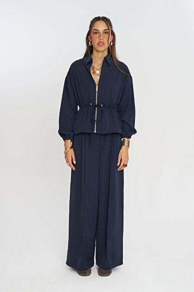 Orfeo Negro Women's Zippered, Laced Waist, Flowy Solid Color Jacket