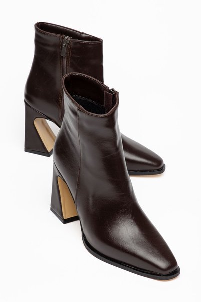 Hayalimdeki Ayakkabı Serdem Women's Brown Shiny Leather Special Design Heeled Boots