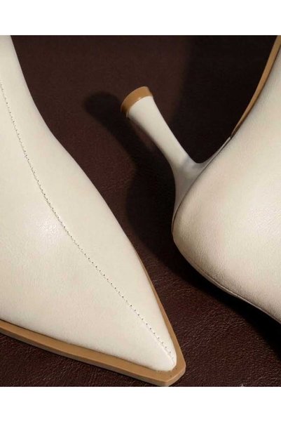 trendyes Pointed Toe Thin Heeled Women's Leather Boots