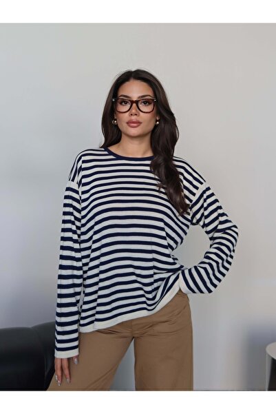 ESRAHELVACI Striped Crew Neck Knit Sweater