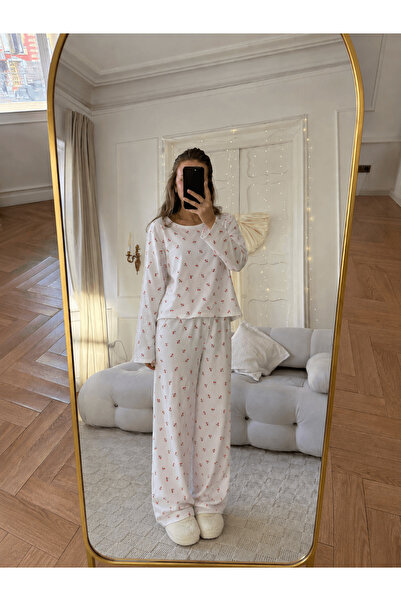 Hepsi Moda Kiraz Desenli Uzun Kollu Pijama Takımı - Ekru