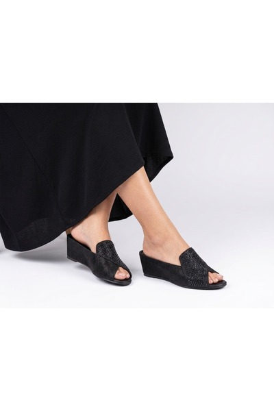 mikay shoes Kadın Hakiki Deri Taş Desenli Şık Ev Terliği