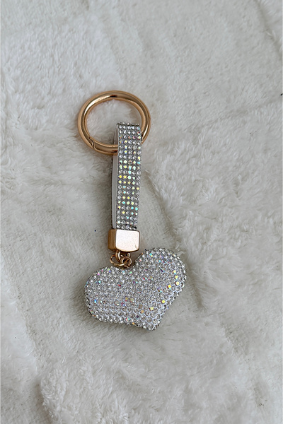 La La'Graccio Paris La'Graccio Paris Heart Charm باللون الأبيض