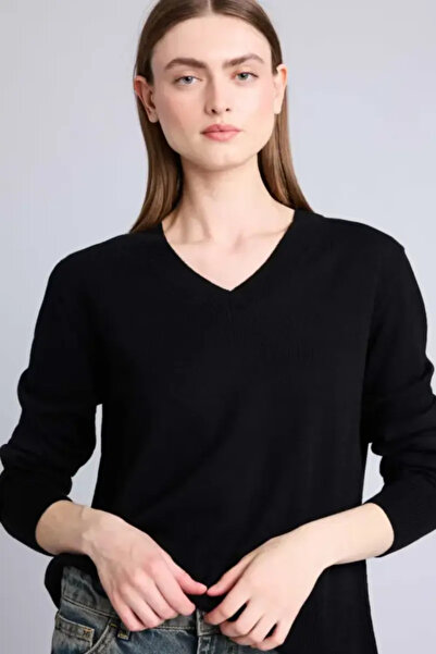 DeFacto Ultra Soft Relax Fit V-Neck Black Sweater C4024Ax26Wn