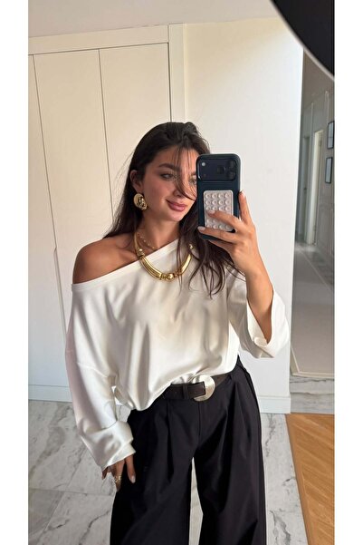 Bade Butik Ekru Düşük Omuzlu Bluz