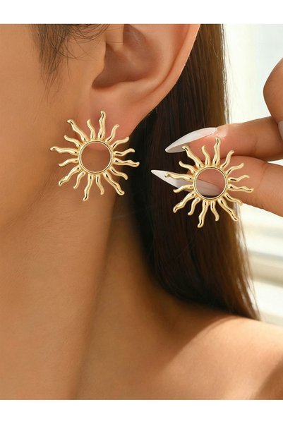 Take Two By Styli Sun Stud Earrings
