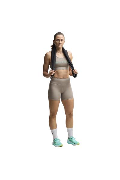 Puma 528974-81 X حمالة صدر نسائية من Hyrox W باللون البيج