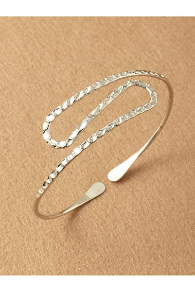 Take Two By Styli Hammered Gold Wave Cuff Bracelet