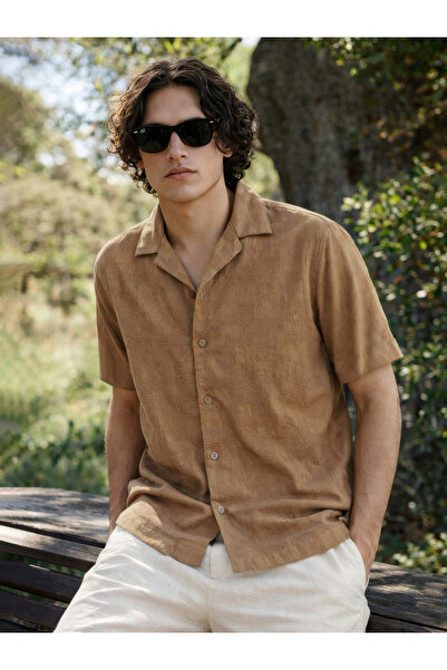 The Indian Garage Co By Styli Men Relaxed Fit Textured Cuban Collar Resortwea...