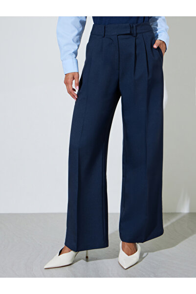 Styli Navy Blue Solid Wide Leg Mid Rise Tailored Pants