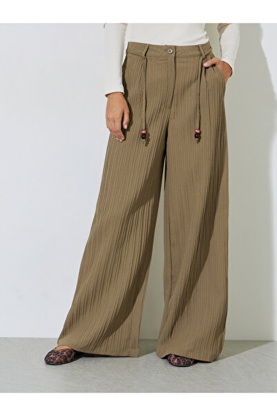 Styli Khaki Textured Wide Leg Trousers With Waist Tie