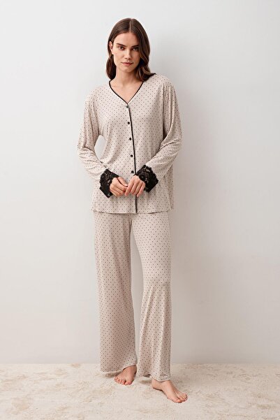 Artış Polka Dot Buttoned Lace Lycra Viscose Pajama Set