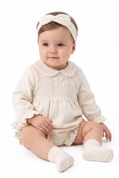 bebegen Baby Girl Ecru Scallop Lace Collar Bow Bandana Organic Set