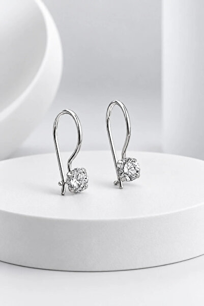 jelux silver Gümüş 4 mm Premium Star Kesim Zirkon Tek Taş Mengeçli Çocuk Küpe