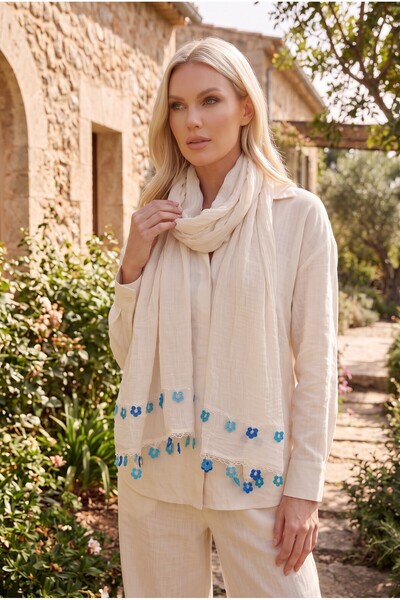 Dosimira Gradual Flower Embroidered Handmade Cotton Shawl