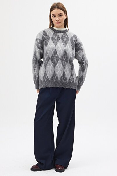 QANU Baklava Pattern Sweater Gray