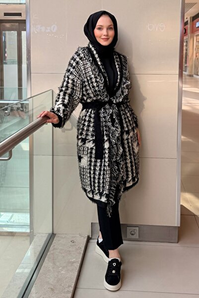 Ghisa Patterned Two Color Beard Cardigan