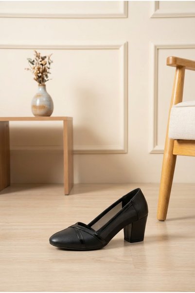 MERVESTORE Women's Black Classic Shoes