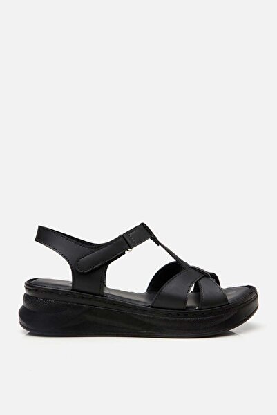 Yaya by Hotiç Kadın Siyah Comfort Düz Sandalet