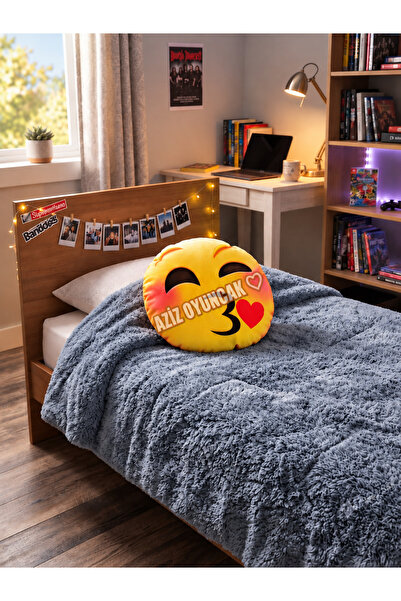 AZİZ OYUNCAK 💛   25 cm Kissing Emoji Humorous Cartoon Themed Round Toy Pillow